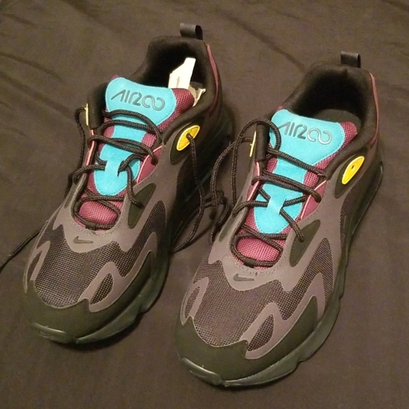 Nike Other - Nike Air Max 200